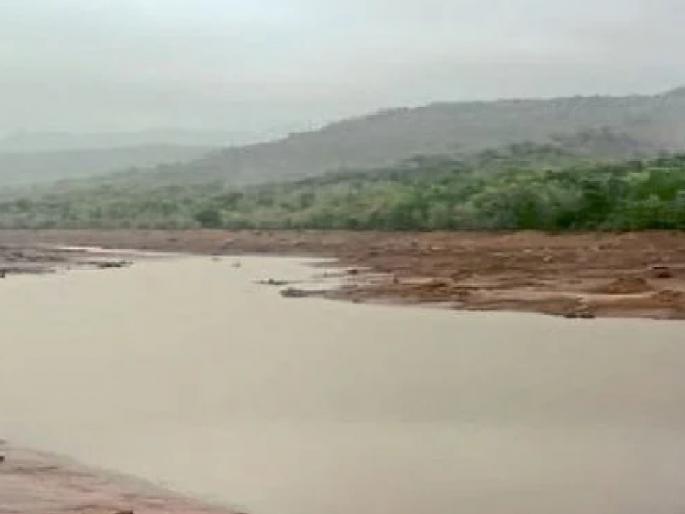 Low water storage in Sheel Dam; One day water supply in Ratnagiri city from next Monday | शीळ धरणात कमी पाणीसाठा; रत्नागिरी शहरात येत्या सोमवारपासून एक दिवसा आड पाणीपुरवठा Low water storage in Sheel Dam; One day water supply in Ratnagiri city from next Monday | शीळ धरणात कमी पाणीसाठा; रत्नागिरी शहरात येत्या सोमवारपासून एक दिवसा आड पाणीपुरवठा