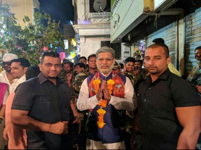 Vesave was celebrated in Koliwada with enthusiasm Shimga | वेसावे कोळीवाड्यात उत्साहात साजरा झाला शिमगा Vesave was celebrated in Koliwada with enthusiasm Shimga | वेसावे कोळीवाड्यात उत्साहात साजरा झाला शिमगा