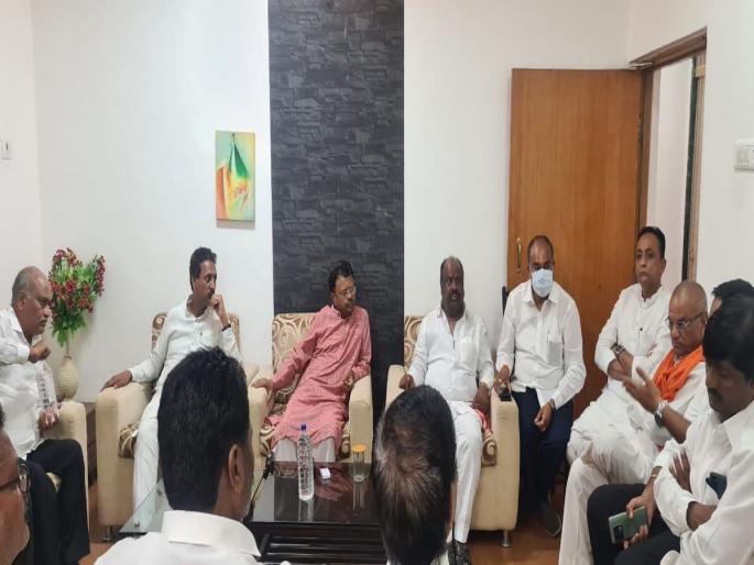 Maha Vikas Aghadi unites to keep Shinde Group BJP away buldhana upcoming elections | बुलढाणा : शिंदे गट-भाजपला राेखण्यासाठी महाविकास आघाडी एकत्र Maha Vikas Aghadi unites to keep Shinde Group BJP away buldhana upcoming elections | बुलढाणा : शिंदे गट-भाजपला राेखण्यासाठी महाविकास आघाडी एकत्र