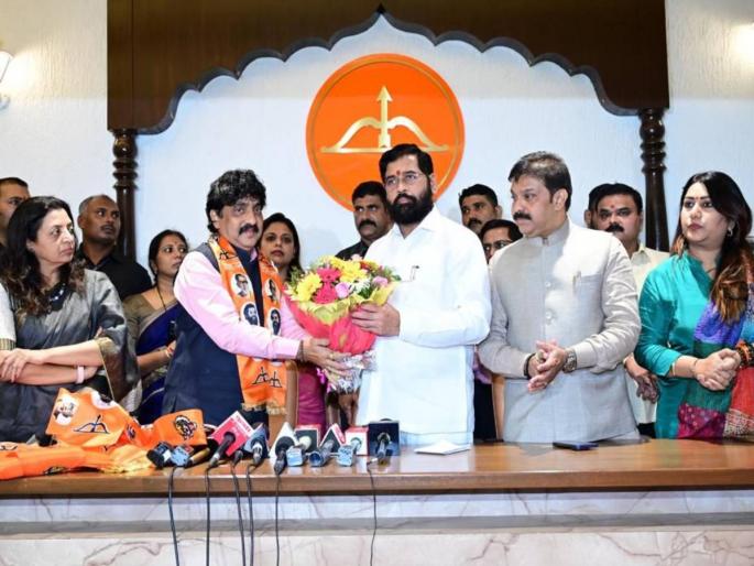 Thackeray group's Mangesh Satamkar's public entry into Shinde group | ठाकरे गटाला धक्का! माजी शिक्षण समिती सभापती मंगेश सातमकर यांचा शिंदे गटात प्रवेश Thackeray group's Mangesh Satamkar's public entry into Shinde group | ठाकरे गटाला धक्का! माजी शिक्षण समिती सभापती मंगेश सातमकर यांचा शिंदे गटात प्रवेश