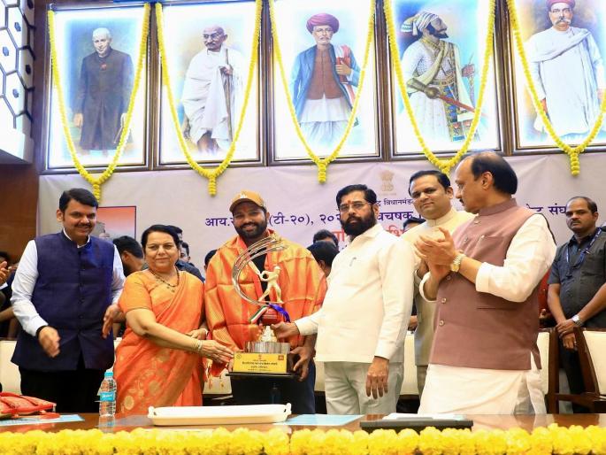 Rohit Sharma, Suryakumar, Yashasvi Jaiswal, Shivam Dubey from world cup winning team India honored at Vidhan Bhavan | सूर्याचा ‘तो’ झेल अन् हास्याचे चौकार, षटकार; विधानभवनात विश्वविजेत्या खेळाडूंचा सन्मान Rohit Sharma, Suryakumar, Yashasvi Jaiswal, Shivam Dubey from world cup winning team India honored at Vidhan Bhavan | सूर्याचा ‘तो’ झेल अन् हास्याचे चौकार, षटकार; विधानभवनात विश्वविजेत्या खेळाडूंचा सन्मान