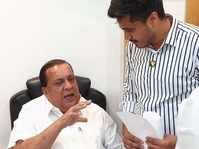 Rohit Pawar's initiative for teacher husband and wife for zp transfer | शिक्षक पती-पत्नीसाठी रोहित पवारांचा पुढाकार, मंत्री महोदयांना निवेदन Rohit Pawar's initiative for teacher husband and wife for zp transfer | शिक्षक पती-पत्नीसाठी रोहित पवारांचा पुढाकार, मंत्री महोदयांना निवेदन