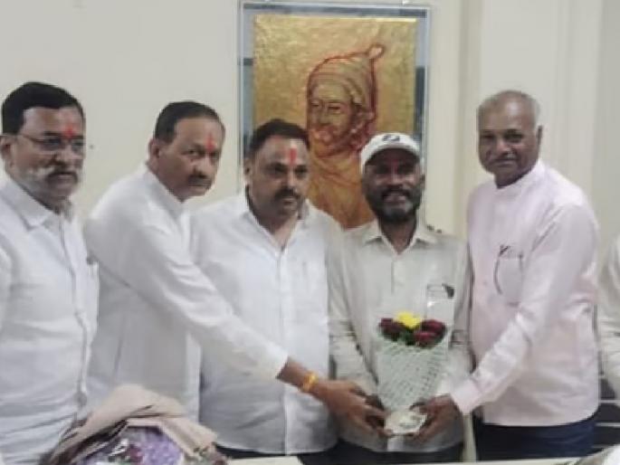 MLA Rajendra Patil Yadrawkar and former MLA Ulhas Patil together in Shirol Municipality elections | Kolhapur: शिरोळच्या राजकारणात नवा ट्विस्ट; राजेंद्र यड्रावकर-उल्हास पाटील एकत्र