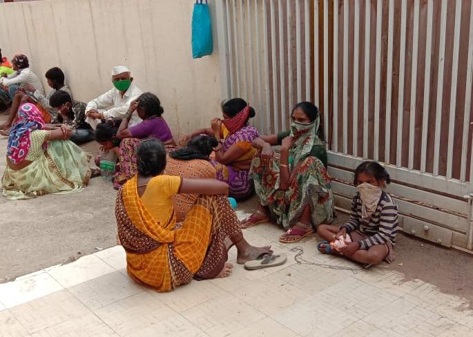 There is no quarantine facility in Shirpur jain town in Washim district | २० हजार लोकसंख्येच्या शिरपूरात ‘क्वारंटीन’ची सोय नाही There is no quarantine facility in Shirpur jain town in Washim district | २० हजार लोकसंख्येच्या शिरपूरात ‘क्वारंटीन’ची सोय नाही