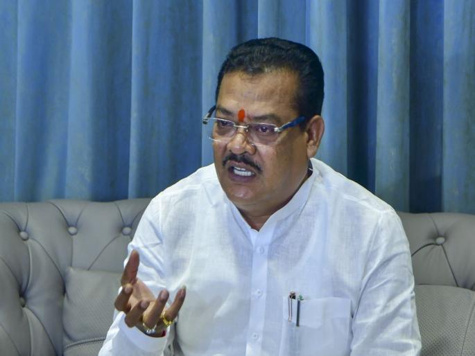 Easy to earn money, difficult to use it; Sanjay Shirsat worried about the notice from the Income Tax Department | पैसे कमावणे सोपे, ते वापरणे अवघड; आयकर विभागाच्या नोटिशीमुळे संजय शिरसाट चिंतेत Easy to earn money, difficult to use it; Sanjay Shirsat worried about the notice from the Income Tax Department | पैसे कमावणे सोपे, ते वापरणे अवघड; आयकर विभागाच्या नोटिशीमुळे संजय शिरसाट चिंतेत
