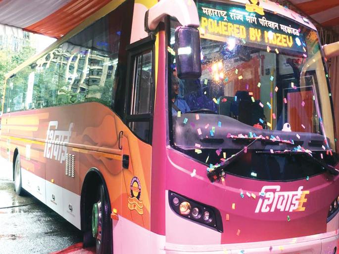 Shivai on electricity in ST's coffers | एसटीच्या ताफ्यात वीजेवर चालणारी शिवाई Shivai on electricity in ST's coffers | एसटीच्या ताफ्यात वीजेवर चालणारी शिवाई