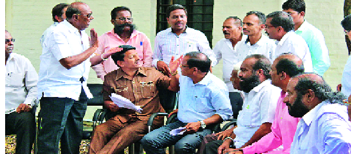 Alternative Shivaji bridge work after approval of Loksabha! | पर्यायी शिवाजी पुलाचे काम लोकसभेच्या मंजुरीनंतरच!