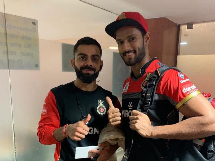 India vs West Indies, 2nd T20I: Shivam Dube got promoted to No.3 in the batting order and brings up his maiden T20I half-century off 27 deliveries  | India vs West Indies, 2nd T20I: RCBच्या शिवमनं कॅप्टन कोहलीचा विश्वास सार्थ ठरवला, पण...