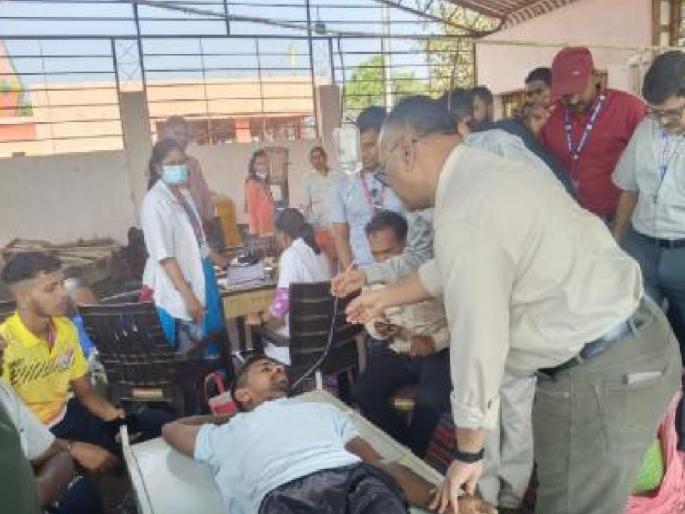 Shivnakwadi poisoning case Waiting for the Food Administration report in Kolhapur | Kolhapur- शिवनाकवाडी विषबाधा प्रकरण: अन्न प्रशासनाच्या अहवालाची प्रतीक्षा Shivnakwadi poisoning case Waiting for the Food Administration report in Kolhapur | Kolhapur- शिवनाकवाडी विषबाधा प्रकरण: अन्न प्रशासनाच्या अहवालाची प्रतीक्षा