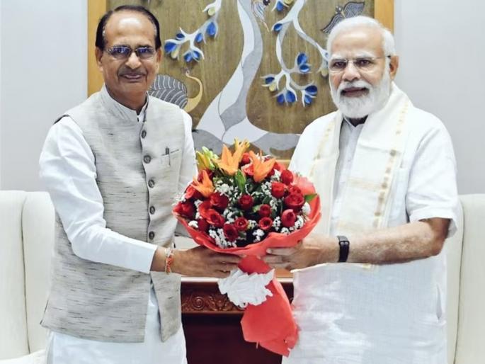Shivraj Singh Chauhan's weight increased in the Modi government Prime Minister Narendra Modi has given a big responsibility | मोदी सरकारमध्ये शिवराजसिंह चौहान यांचं वजन वाढलं! पंतप्रधान मोदींनी दिली मोठी जबाबदारी Shivraj Singh Chauhan's weight increased in the Modi government Prime Minister Narendra Modi has given a big responsibility | मोदी सरकारमध्ये शिवराजसिंह चौहान यांचं वजन वाढलं! पंतप्रधान मोदींनी दिली मोठी जबाबदारी