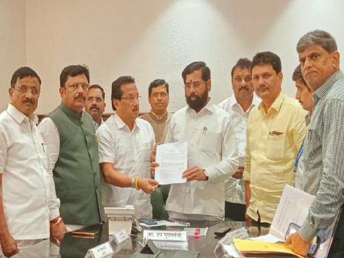 Ten crores approved for Shiv Smarak at Panhala kolhapur, work on the memorial had been stalled for ten years | Kolhapur: पन्हाळ्यावरील शिवस्मारकासाठी दहा कोटी मंजूर, दहा वर्षांपासून रखडले होते स्मारकाचे काम Ten crores approved for Shiv Smarak at Panhala kolhapur, work on the memorial had been stalled for ten years | Kolhapur: पन्हाळ्यावरील शिवस्मारकासाठी दहा कोटी मंजूर, दहा वर्षांपासून रखडले होते स्मारकाचे काम