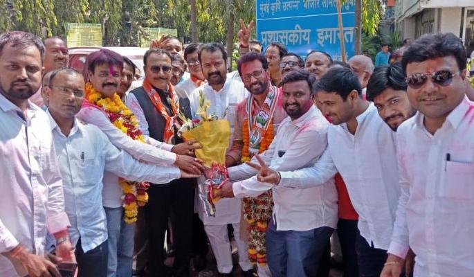 Mumbai APMC Election: The reputation maintained by Buldhana MP | मुंबई बाजार समिती: बुलडाण्याच्या खासदारांनी राखली प्रतिष्ठा!