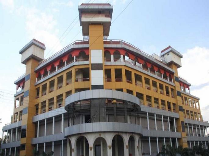 Theft at Shiv Sena Bhavan of Aurangabad; Millions of materials, documents were stolen | औरंगाबादमधील शिवसेना भवनात चोरी; लाखोंचे साहित्य, कागदपत्रे पळविले Theft at Shiv Sena Bhavan of Aurangabad; Millions of materials, documents were stolen | औरंगाबादमधील शिवसेना भवनात चोरी; लाखोंचे साहित्य, कागदपत्रे पळविले