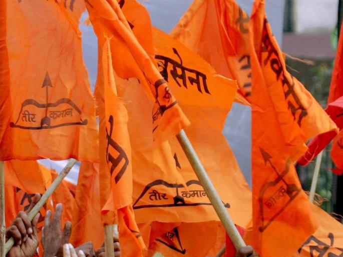 Shinde Sena's 'complaint' in Karad, 'notice' to independent candidate! | कराडात शिंदेसेनेची 'तक्रार', अपक्ष उमेदवाराला 'नोटीस'! Shinde Sena's 'complaint' in Karad, 'notice' to independent candidate! | कराडात शिंदेसेनेची 'तक्रार', अपक्ष उमेदवाराला 'नोटीस'!