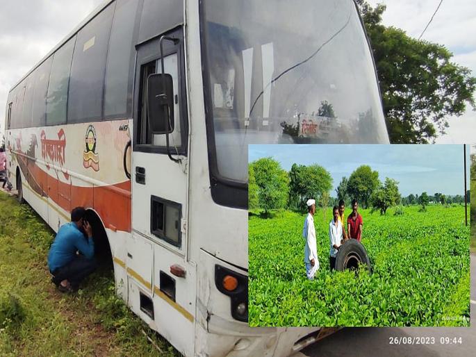 Washim: Shivshahi's Wheel Dislodged; Due to the incident of the driver, 40 lives were saved | Washim: शिवशाहीचे चाक निखळले; चालकाच्या प्रसंगावधानामुळे ४० जणांचे प्राण वाचले Washim: Shivshahi's Wheel Dislodged; Due to the incident of the driver, 40 lives were saved | Washim: शिवशाहीचे चाक निखळले; चालकाच्या प्रसंगावधानामुळे ४० जणांचे प्राण वाचले
