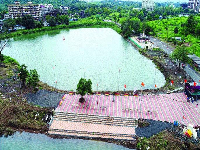 Separate immersion pier adjacent to Shiva Temple Pond | शिव मंदिर तलावाशेजारी स्वतंत्र विसर्जन घाट Separate immersion pier adjacent to Shiva Temple Pond | शिव मंदिर तलावाशेजारी स्वतंत्र विसर्जन घाट