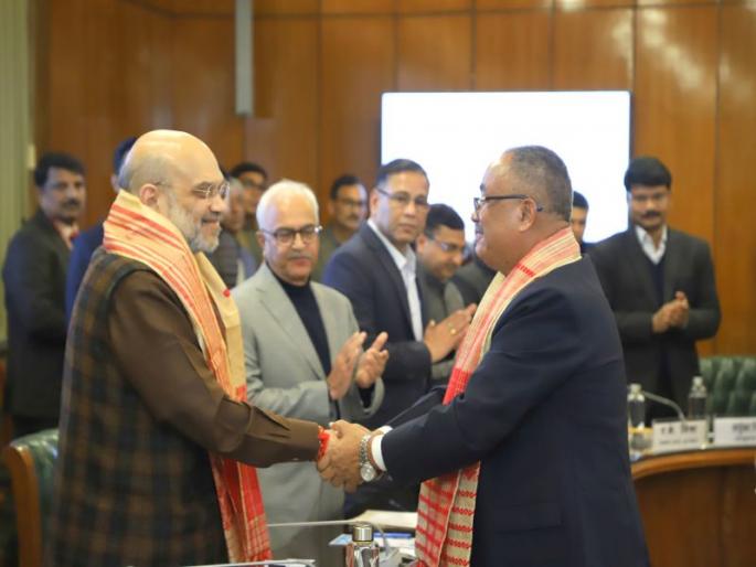 A historic peace agreement was signed between the ULFA organization, the Assam government and the central government | उल्फा संघटना, आसाम सरकार अन् केंद्र सरकार यांच्यात ऐतिहासिक शांततेचा झाला करार A historic peace agreement was signed between the ULFA organization, the Assam government and the central government | उल्फा संघटना, आसाम सरकार अन् केंद्र सरकार यांच्यात ऐतिहासिक शांततेचा झाला करार