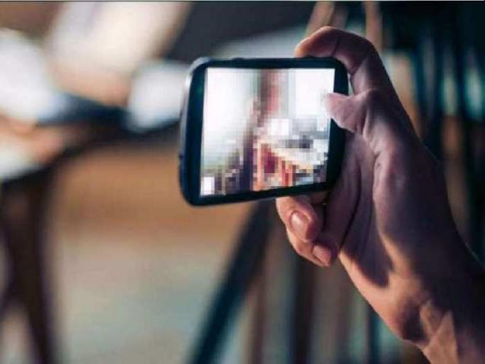 Honey Trap: Involvement of money in 'immoral acts'; Filming to hide on the stairs of the house | पैशांच्या मोहापायी 'त्या' चौघांचा अनैतिक कृत्यात सहभाग; घराच्या जिन्यात लपून करायचे चित्रीकरण Honey Trap: Involvement of money in 'immoral acts'; Filming to hide on the stairs of the house | पैशांच्या मोहापायी 'त्या' चौघांचा अनैतिक कृत्यात सहभाग; घराच्या जिन्यात लपून करायचे चित्रीकरण