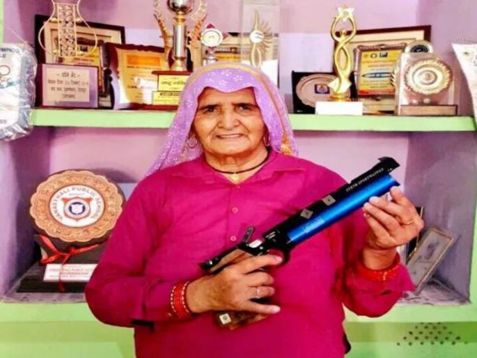 shooter dadi chandro tomar passes away due to corona in meerut hospital | CoronaVirus: कोरोनाची लागण झालेल्या ‘शूटर दादी’ चंद्रो तोमर यांचे निधन; मेरठमध्ये सुरू होते उपचार