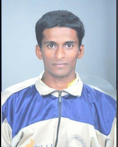 Struggle of disabled shooter gave him shri Shiv Chhatrapati award | जिद्दी स्वरूपचं अचूक लक्ष्य! Struggle of disabled shooter gave him shri Shiv Chhatrapati award | जिद्दी स्वरूपचं अचूक लक्ष्य!