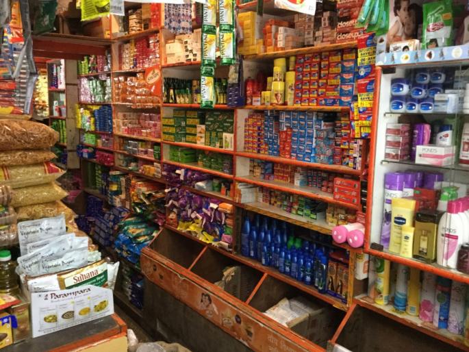 Oil price hiked by Rs 350 per can; Gram, dal, peanuts, sugar prices also increased | Diwali 2025: दिवाळी फराळाच्या तयारीला महागाईची झळ;तेल डब्याच्या दरात तब्बल ३५० रुपयांची वाढ Oil price hiked by Rs 350 per can; Gram, dal, peanuts, sugar prices also increased | Diwali 2025: दिवाळी फराळाच्या तयारीला महागाईची झळ;तेल डब्याच्या दरात तब्बल ३५० रुपयांची वाढ