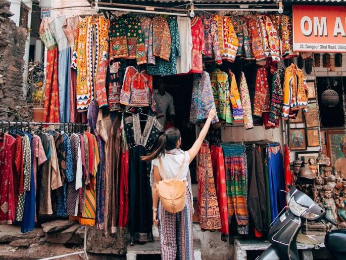 Shopping: Shopping is not an expense, it is a special investment for your future! | Shopping: शॉपिंग हा खर्च नाही, तर ही आहे तुमच्या भविष्याची खास गुंतवणूक; कशी ते पहा!