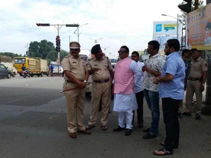 Before planning an IT hub it was necessary to arrange a road - eat it. Shrirang Barane | आयटी हब येण्यापूर्वीच रस्त्याचे नियोजन करणे गरजेचे होते - खा. श्रीरंग बारणे Before planning an IT hub it was necessary to arrange a road - eat it. Shrirang Barane | आयटी हब येण्यापूर्वीच रस्त्याचे नियोजन करणे गरजेचे होते - खा. श्रीरंग बारणे