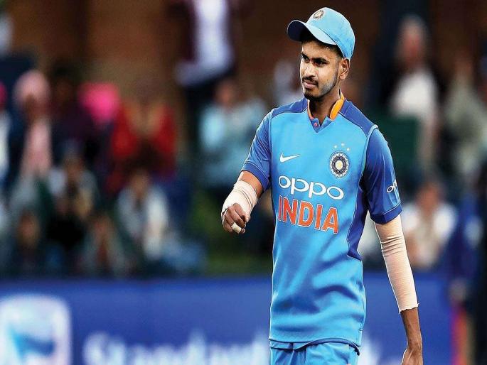 Shreyas Iyer moves to number 18 in ICC T20 batsman ranking after his terrific performance vs Sri Lanka, skipper Rohit Sharma dropped two spots  | Shreyas Iyer : श्रीलंकेची धुलाई करणाऱ्या श्रेयस अय्यरची ICC T20 Ranking मध्ये मोठी झेप, Rohit Sharmaला बसला फटका