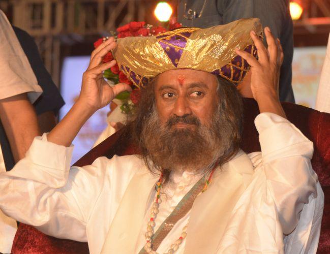 Ram Mandir will promote social harmony in the country: Sri Sri Ravi Shankar | राममंदिरामुळे देशात सामाजिक सौहार्द वाढेल  : श्री श्री रविशंकर