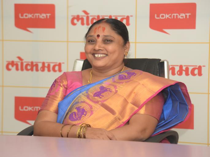 Tourists will move in 4 divisions within the city in 200 days: Srikancha Yannam | सव्वीस दिवसांमध्ये शहरातील २६ प्रभागांत फिरणार : श्रीकांचना यन्नम Tourists will move in 4 divisions within the city in 200 days: Srikancha Yannam | सव्वीस दिवसांमध्ये शहरातील २६ प्रभागांत फिरणार : श्रीकांचना यन्नम