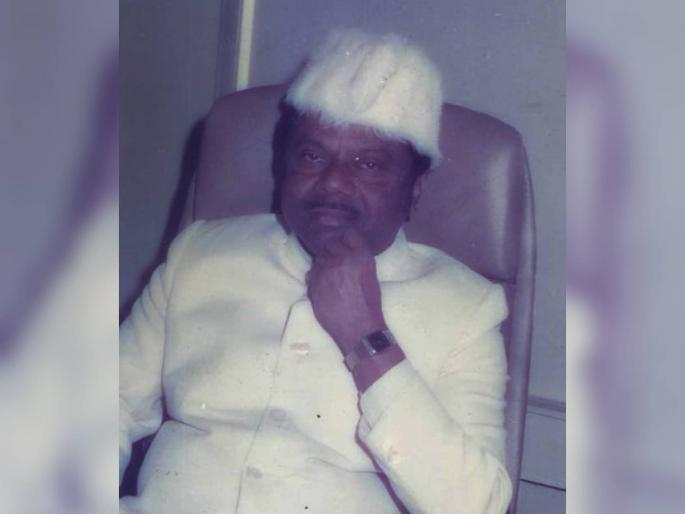 former district information officer of thane district shrikant misal passed away | ठाणे जिल्ह्याचे माजी जिल्हा माहिती अधिकारी श्रीकांत मिसाळ यांचे निधन former district information officer of thane district shrikant misal passed away | ठाणे जिल्ह्याचे माजी जिल्हा माहिती अधिकारी श्रीकांत मिसाळ यांचे निधन