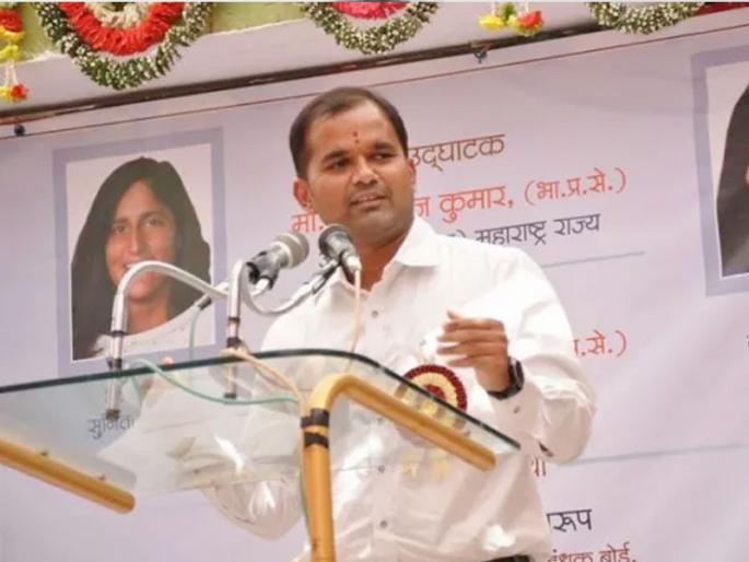 Lokmat Maharashtrian Of The Year Award 2018 administration Category Winner G Shreekanth | LMOTY 2018: जिल्हाधिकारी जी. श्रीकांत ठरले 'लोकमत महाराष्ट्रीयन ऑफ द इयर २०१८'चे मानकरी Lokmat Maharashtrian Of The Year Award 2018 administration Category Winner G Shreekanth | LMOTY 2018: जिल्हाधिकारी जी. श्रीकांत ठरले 'लोकमत महाराष्ट्रीयन ऑफ द इयर २०१८'चे मानकरी