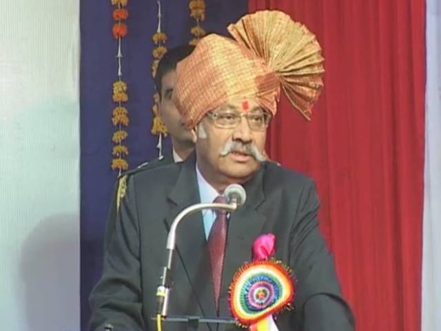 Kolhapur: Know the need of society, work of Sikkim Governor Patil | कोल्हापूर : समाजाची गरज ओळखून काम करा, सिक्कीमचे राज्यपाल पाटील यांचा कानमंत्र