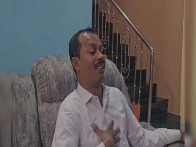 Palghar Assembly Election Srinivasa Vanaga returned home after two days explained the reason for the displeasure | "उद्धव ठाकरे खूप चांगली व्यक्ती हे मान्य करतो,पण..."; श्रीनिवास वनगांनी सांगितले घर सोडण्याचे कारण Palghar Assembly Election Srinivasa Vanaga returned home after two days explained the reason for the displeasure | "उद्धव ठाकरे खूप चांगली व्यक्ती हे मान्य करतो,पण..."; श्रीनिवास वनगांनी सांगितले घर सोडण्याचे कारण