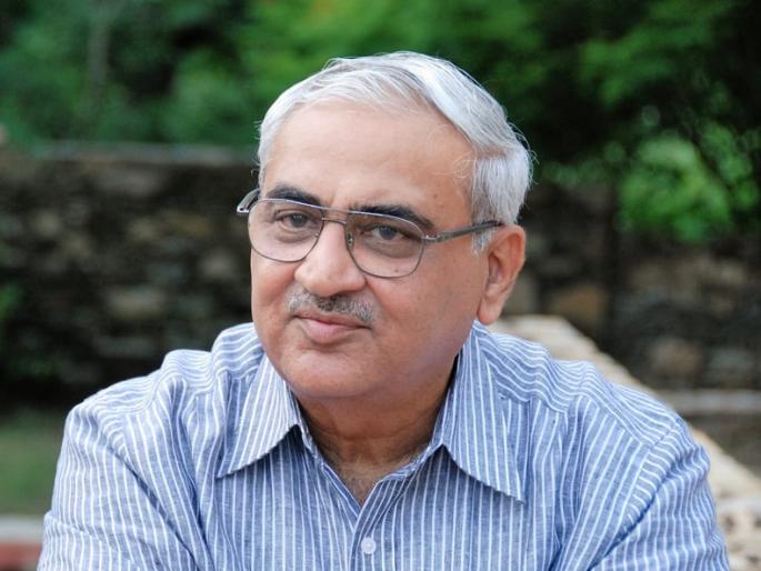 Shrinivas Talwalkar, son-in-law of Padma Vibhushan Pandurangshastri Athavale passed away | पद्मविभूषण पांडुरंगशास्त्री आठवले यांचे जावई श्रीनिवास तळवलकर यांचे निधन Shrinivas Talwalkar, son-in-law of Padma Vibhushan Pandurangshastri Athavale passed away | पद्मविभूषण पांडुरंगशास्त्री आठवले यांचे जावई श्रीनिवास तळवलकर यांचे निधन