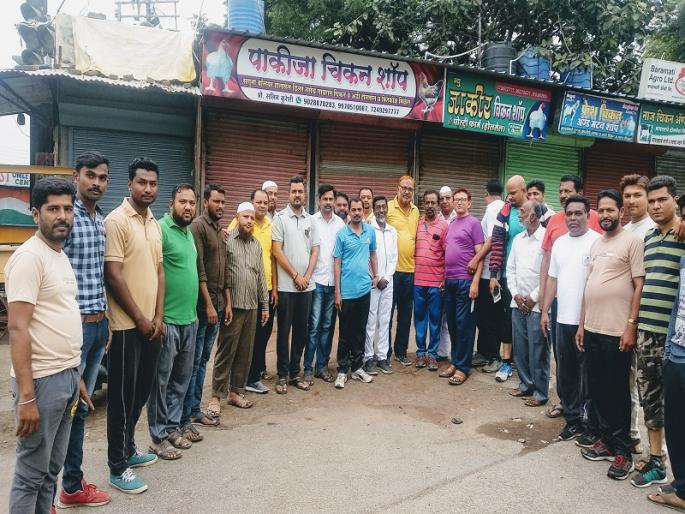 Stopped in rubbish in Shrirampur taluka | श्रीरामपूर तालुक्यात कडकडीत बंद