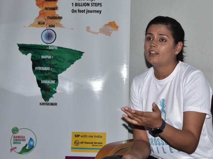 Srushti travels from Kanyakumari to Srinagar by walking | सृष्टीचा कन्याकुमारी ते श्रीनगर पायी प्रवास Srushti travels from Kanyakumari to Srinagar by walking | सृष्टीचा कन्याकुमारी ते श्रीनगर पायी प्रवास