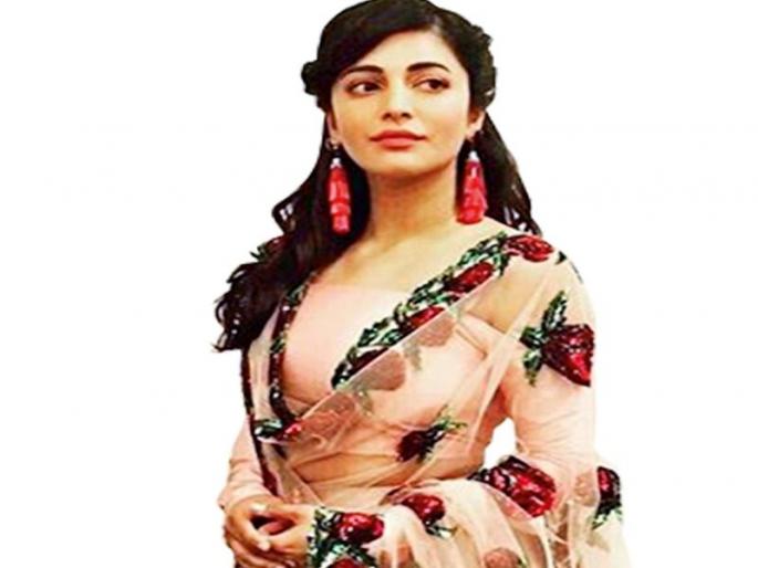 Fringes is a new fashion, but does it look like Sobers? | झिरमिळ्या...फ्रिन्जेस ही एक नवीच फॅशन, पण, ती सोबर दिसते का?