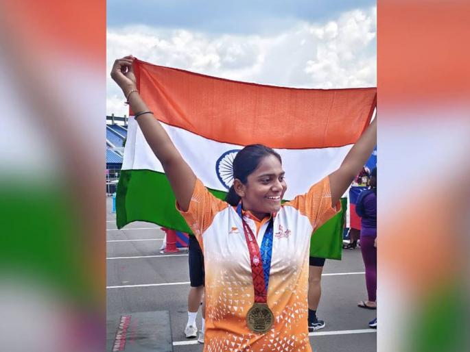 Panvel's firewoman wins bronze medal | पनवेलच्या फायर वूमनचा डंका, कांस्य पदकाची कमाई Panvel's firewoman wins bronze medal | पनवेलच्या फायर वूमनचा डंका, कांस्य पदकाची कमाई