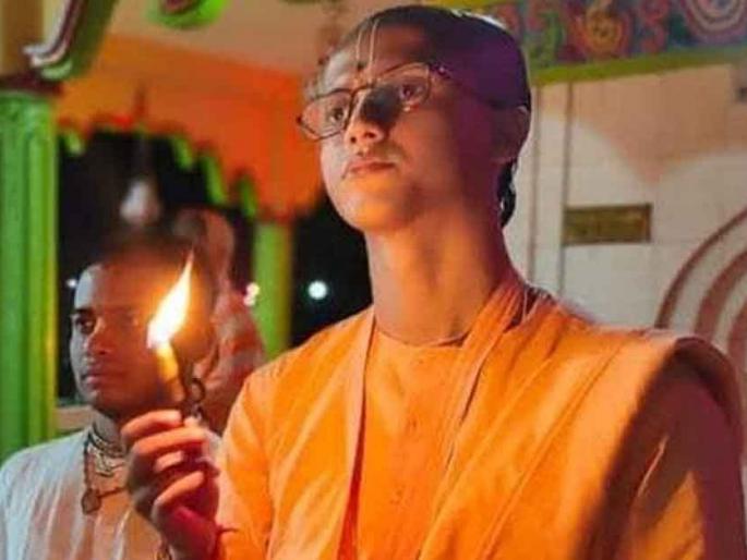 After Chinmay Das another Hindu leader arrested in Bangladesh ISKCON gave information | चिन्मय दास यांच्यानंतर बांगलादेशात आणखी एका हिंदू पुजाऱ्याला अटक; वॉरंटशिवाय केली कारवाई After Chinmay Das another Hindu leader arrested in Bangladesh ISKCON gave information | चिन्मय दास यांच्यानंतर बांगलादेशात आणखी एका हिंदू पुजाऱ्याला अटक; वॉरंटशिवाय केली कारवाई