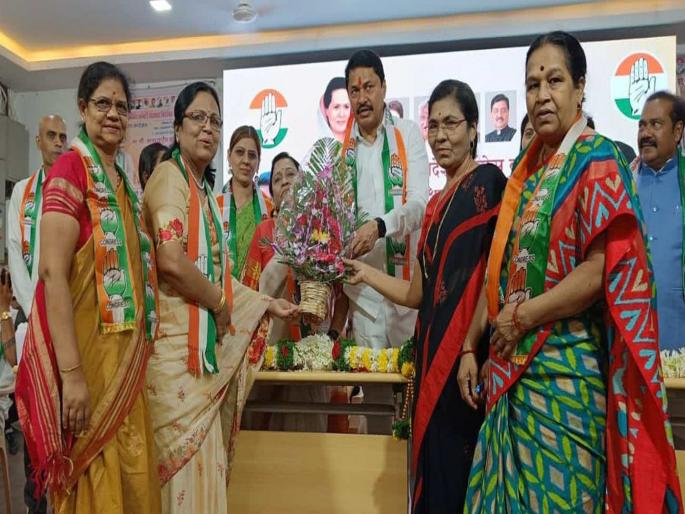 Prof. Sindhutai Ramtek's entry into Congress; The strength of the party will increase in Ulhasnagar | प्रा. सिंधुताई रामटेकेंचा काँग्रेसमध्ये प्रवेश; उल्हासनगरात पक्षाची ताकद वाढणार Prof. Sindhutai Ramtek's entry into Congress; The strength of the party will increase in Ulhasnagar | प्रा. सिंधुताई रामटेकेंचा काँग्रेसमध्ये प्रवेश; उल्हासनगरात पक्षाची ताकद वाढणार