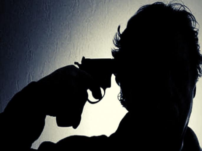 "Girl caught in false rape case"; The youth shot himself after writing a suicide note in Delhi | “बलात्काराच्या खोट्या गुन्ह्यात मुलीनं अडकवलं”; सुसाईड नोट लिहून युवकाने स्वत:वर गोळी झाडली "Girl caught in false rape case"; The youth shot himself after writing a suicide note in Delhi | “बलात्काराच्या खोट्या गुन्ह्यात मुलीनं अडकवलं”; सुसाईड नोट लिहून युवकाने स्वत:वर गोळी झाडली
