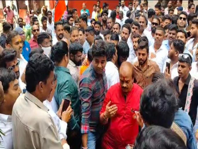 Raj Thackeray's strategy was successful; Entry of party workers from other parties into MNS | राज ठाकरेंची रणनीती यशस्वी ठरली; मनसेत पक्षप्रवेशाचा धडाका, जोरदार शक्तिप्रदर्शन Raj Thackeray's strategy was successful; Entry of party workers from other parties into MNS | राज ठाकरेंची रणनीती यशस्वी ठरली; मनसेत पक्षप्रवेशाचा धडाका, जोरदार शक्तिप्रदर्शन