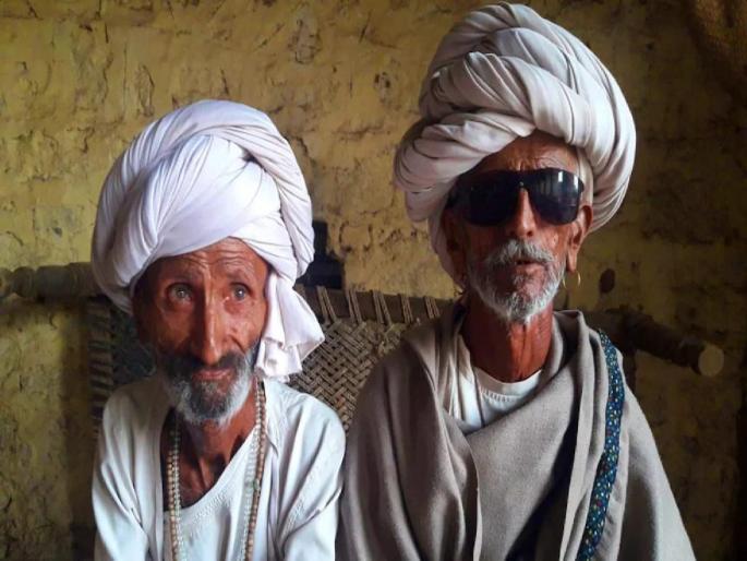 Heart touching story of death of Rajasthan 2 brothers; They both died on the same day | २ भावांच्या मृत्यूची ह्दयस्पर्शी कहाणी; एकाच दिवशी दोघांनी सोडले प्राण, कुटुंबावर शोककळा Heart touching story of death of Rajasthan 2 brothers; They both died on the same day | २ भावांच्या मृत्यूची ह्दयस्पर्शी कहाणी; एकाच दिवशी दोघांनी सोडले प्राण, कुटुंबावर शोककळा