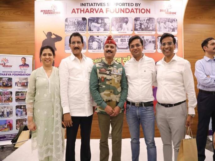 Brave Retired Para Commando Honored With State Of The Art Prosthetic Artificial Leg | शूरवीर निवृत्त पॅरा कमांडोचा अत्याधुनिक प्रोस्थेटिक कृत्रिम पाय देऊन सन्मान Brave Retired Para Commando Honored With State Of The Art Prosthetic Artificial Leg | शूरवीर निवृत्त पॅरा कमांडोचा अत्याधुनिक प्रोस्थेटिक कृत्रिम पाय देऊन सन्मान
