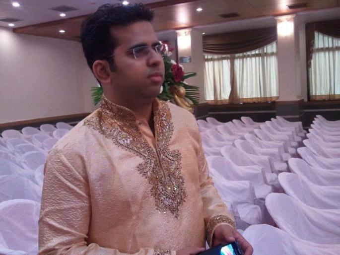 The body of the missing Siddesh Pawar was found; | मुंबई बोट दुर्घटना : बेपत्ता सिद्धेश पवारचा मृत्यू; कुटुंबियांवर शोककळा The body of the missing Siddesh Pawar was found; | मुंबई बोट दुर्घटना : बेपत्ता सिद्धेश पवारचा मृत्यू; कुटुंबियांवर शोककळा