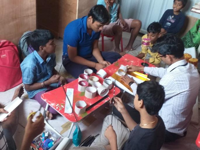 village deity siddheshwar yatra nandi flag made by special children | ग्रामदैवत सिद्धेश्वर यात्रेची लगबग; विशेष मुलांनी साकारला नंदीध्वज village deity siddheshwar yatra nandi flag made by special children | ग्रामदैवत सिद्धेश्वर यात्रेची लगबग; विशेष मुलांनी साकारला नंदीध्वज