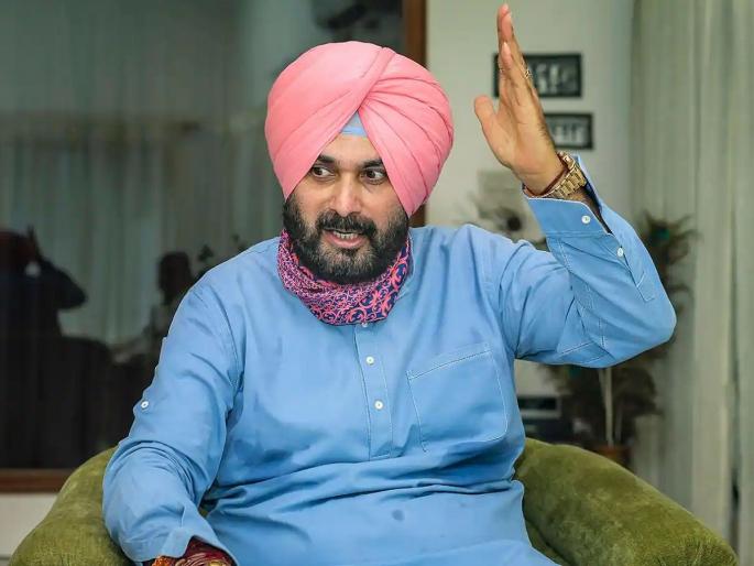 Punjab Assembly Election: 'High Command wants weak CM', Navjot Singh Sidhu's statement on congress | Punjab Assembly Election: 'हायकमांडला हवाय कमजोर मुख्यमंत्री, कारण...', नवज्योत सिंग सिद्धूंचा पक्षाला घरचा आहेर Punjab Assembly Election: 'High Command wants weak CM', Navjot Singh Sidhu's statement on congress | Punjab Assembly Election: 'हायकमांडला हवाय कमजोर मुख्यमंत्री, कारण...', नवज्योत सिंग सिद्धूंचा पक्षाला घरचा आहेर