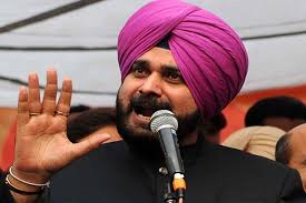 Due to the pressure of the government , the autonomy of the Election Commission and the CBI would be in danger: Sidhu | सत्ताधाऱ्यांच्या दबावामुळे निवडणुक आयोग, सीबीआय अशा संस्थांची स्वायत्ता धोक्यात: सिध्दू 