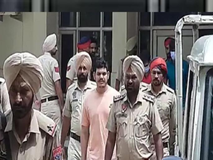 Sidhu Moosewala murder case gangster Tinu Mansa absconded from police custody | Sidhu Moosewala : सिद्धू मुसेवालाच्या हत्येतील गँगस्टर टीनू मानसा पोलिसांच्या ताब्यातून फरार